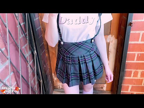 ❤️ 女子校生は授業の代わりに彼女のペニスを深く吸ってファックする。 上質ポルノ ❌️❤