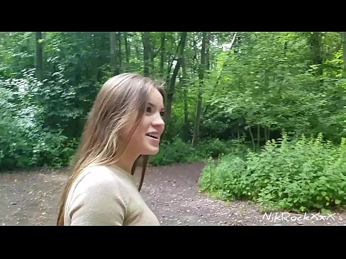❤️ エベリナに公共の場でのファックを提案した。彼女はイエスと言った。そして、私は彼女のお尻をファックし、彼女の口の中にザーメンを入れた。そして彼女は小便をした。 上質ポルノ ❌️❤